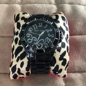 Betsey Johnson BJ4222 Black Watch